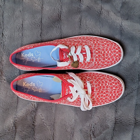RARE! NEW! Taylor Swift In Collaboration with Keds! Glasses Keds! Size 8.5! - Picture 3 of 10